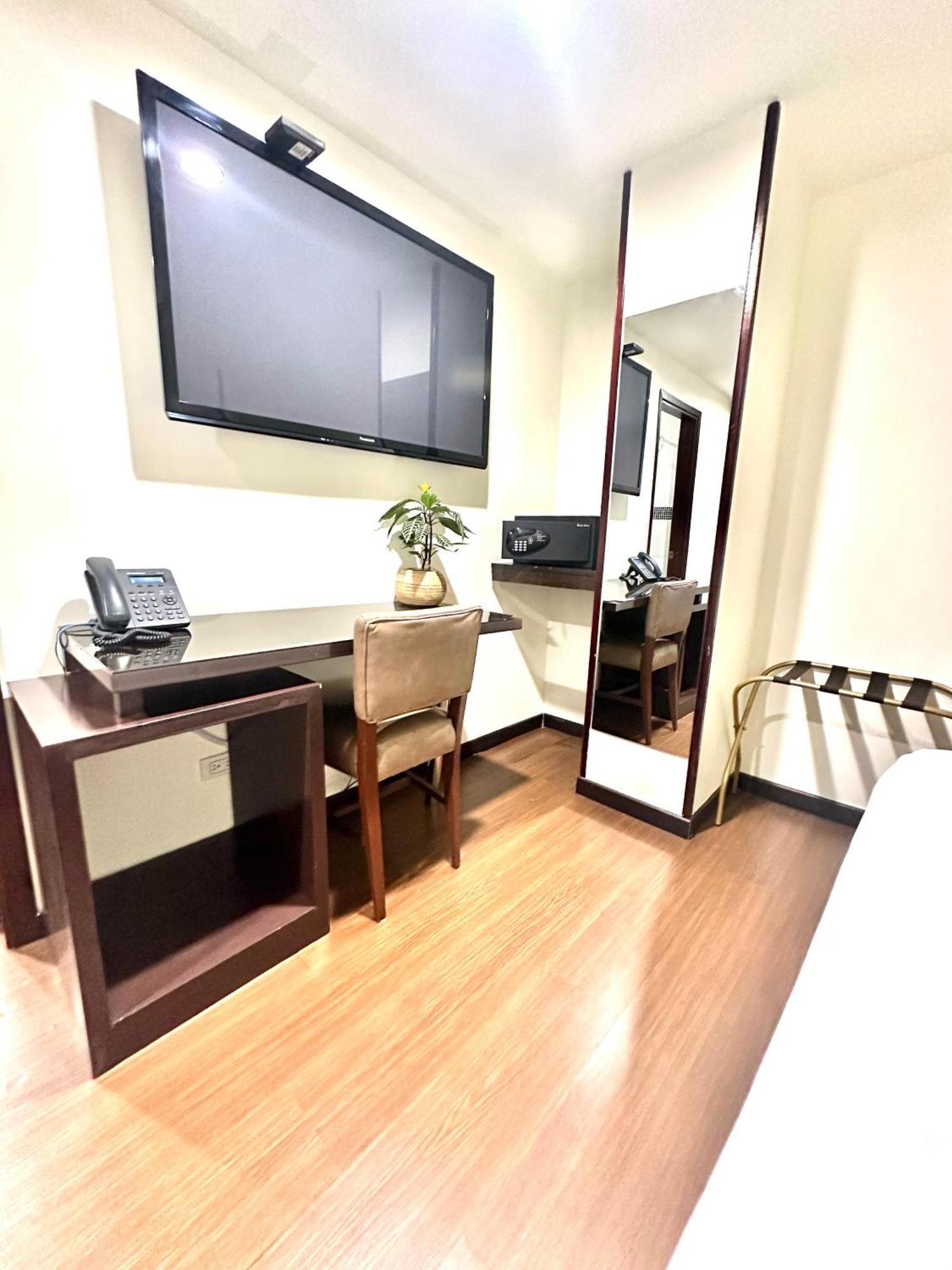 Hotel Sheridan 波哥大 外观 照片